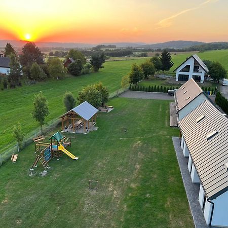Jula - Apartamenty W Kudowie-Zdroj Kudowa-Zdrój Exterior foto